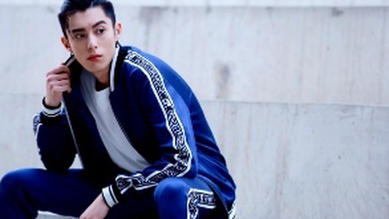 王鹤棣虞书欣综艺同框互动太甜，CP粉狂嗑！
